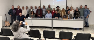 Tarde de poesía, luz y recuerdo